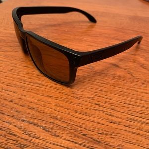 Holbrook Oakley sunglasses